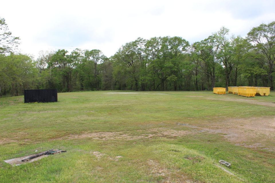 310 Idlewild Rd, Columbus, MS 39702